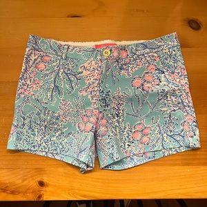 Like new! Lilly Pulitzer 5” Callahan Stretch Short